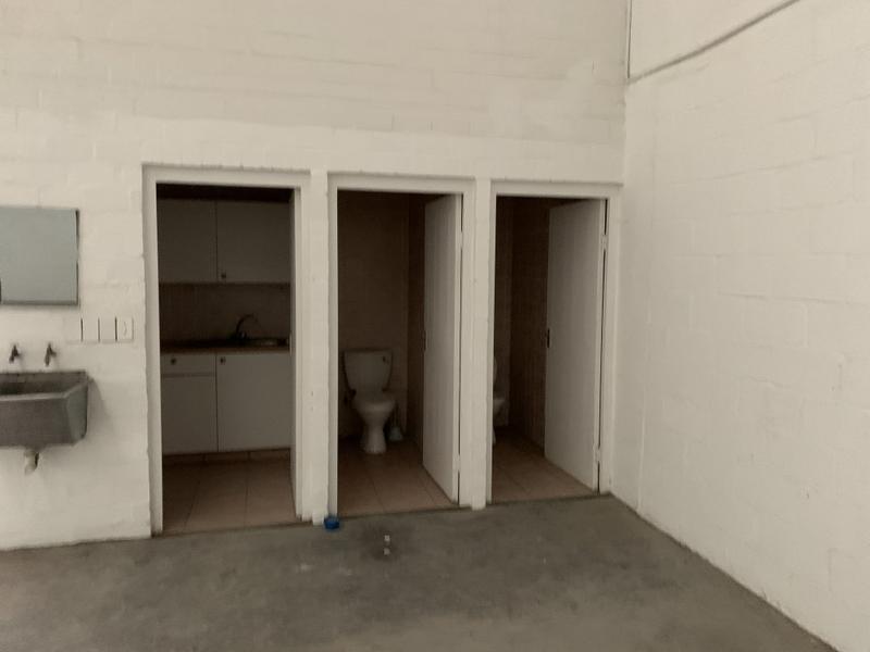 To Let commercial Property for Rent in Montague Gardens Western Cape